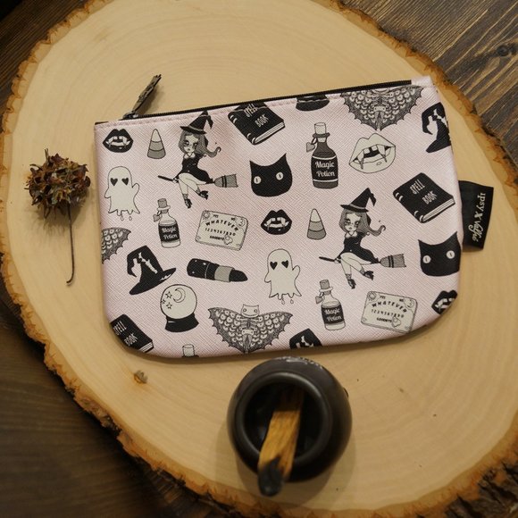 ipsy Handbags - Witchy Valfre x Ipsy Magical Witch Gothic Cosmetics Makeup Tools Bag NWOT & Gift